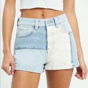 Pacsun Hopper Patch shorts